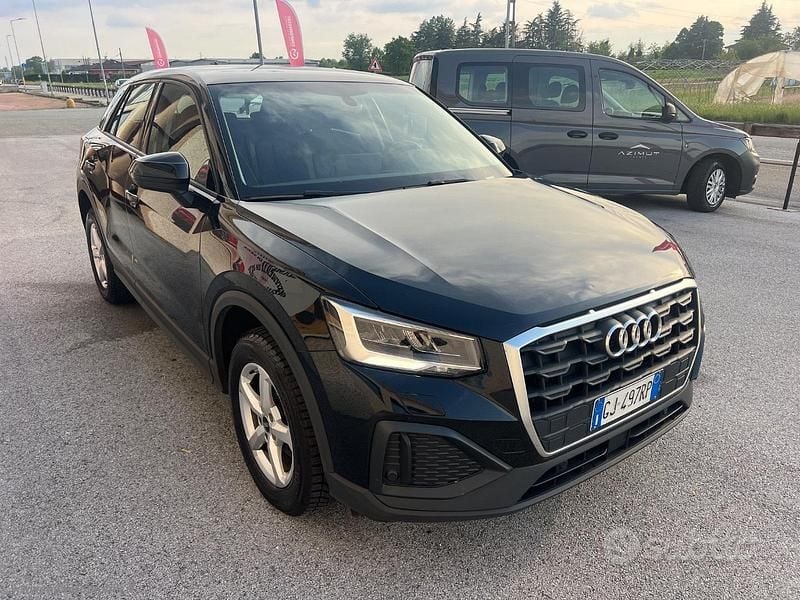 Usata Audi Q2 116 CV (85 kW) 2022 Nero SUV