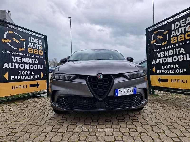 Usata Alfa Romeo Tonale Sprint 131 CV (96 kW) 2022 Grigio SUV