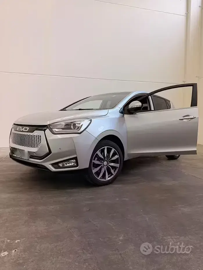 Usata EVO Evo 3 113 CV (83 kW) 2024 SUV