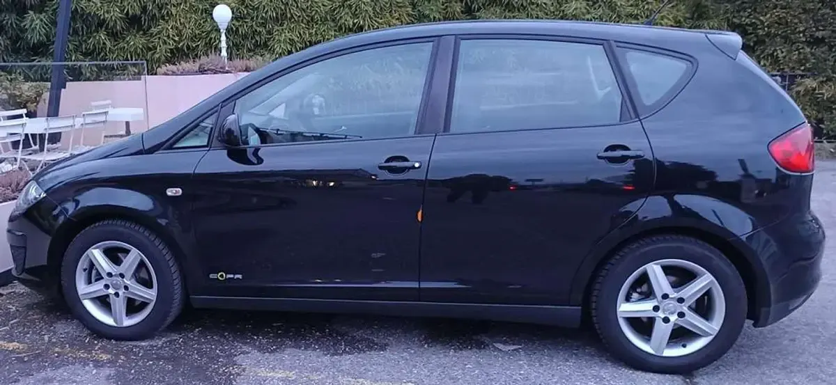 Usata Seat Altea Style 105 CV (77 kW) 2013 Nero Monovolume