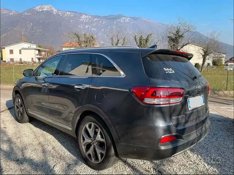 Usata Kia Sorento 200 CV (147 kW) 2017 SUV