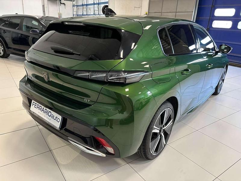 Usata Peugeot 308 GT 131 CV (96 kW) 2022 Verde olivine Berlina