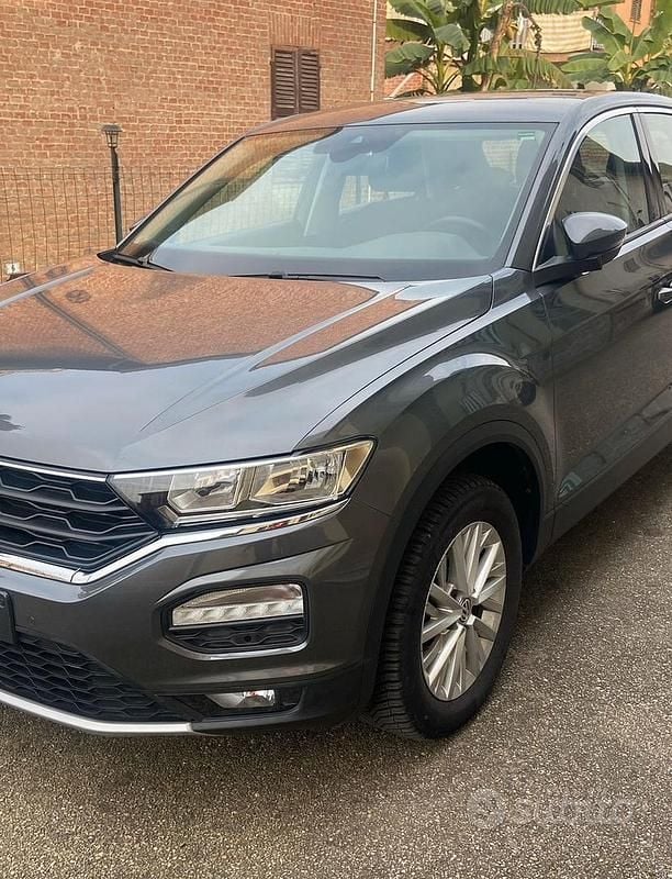 Usata VW T-Roc Advance 116 CV (85 kW) 2020 Grigio SUV