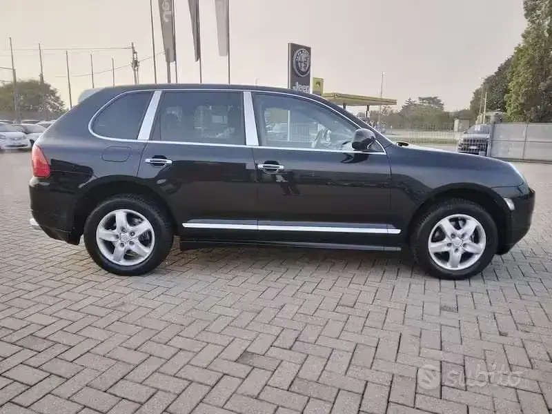 Usata Porsche Cayenne 250 CV (183 kW) 2006 Nero SUV