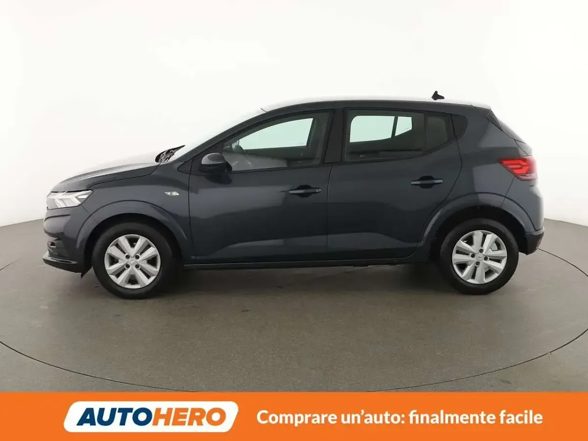 Usata Dacia Sandero Comfort 67 CV (49 kW) 2021 Grigio Utilitaria