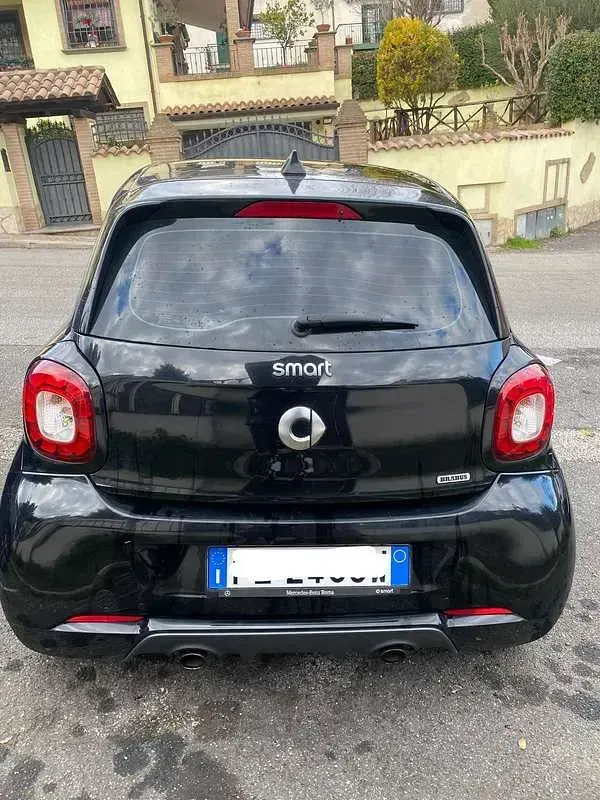 Usata Smart ForFour Brabus Xclusive 122 CV (89 kW) 2017 Nero Utilitaria