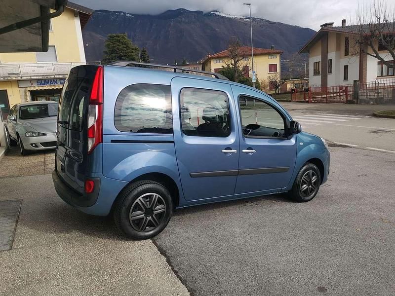 Usata Renault Kangoo LIMITED 90 CV (66 kW) 2014 Blu/azzurro Monovolume
