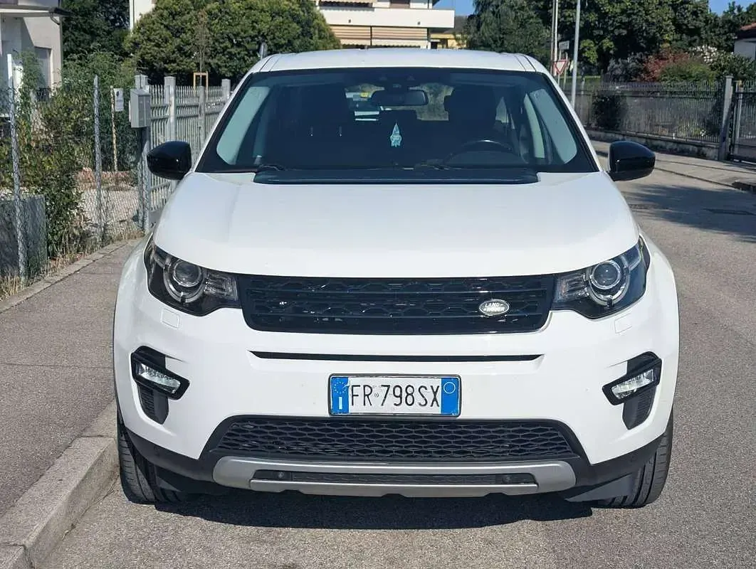 Usata Land Rover Discovery Sport Pure 150 CV (110 kW) 2018 Bianco SUV