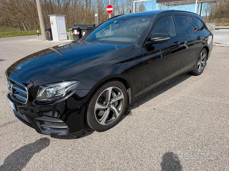 Usata Mercedes E300 2020 Nero Station wagon