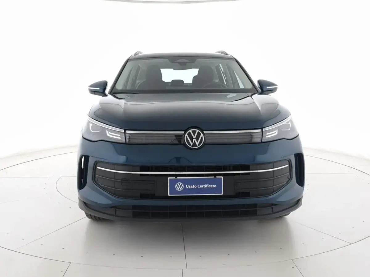 Usata VW Tiguan Life 150 CV (110 kW) 2025 Nightshade blue metallizzato SUV