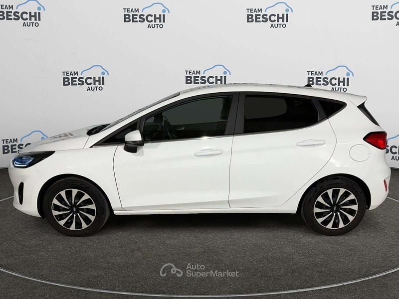 Usata Ford Fiesta Titanium 75 CV (55 kW) 2023 Bianco Utilitaria