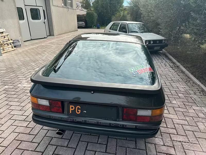 Usata Porsche 924 125 CV (91 kW) 1982 Nero Coupé