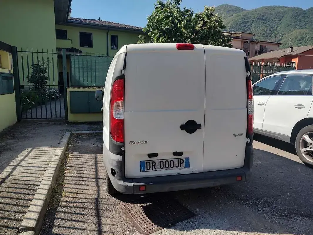 Usata Fiat Doblò Active 103 CV (75 kW) 2008 Monovolume