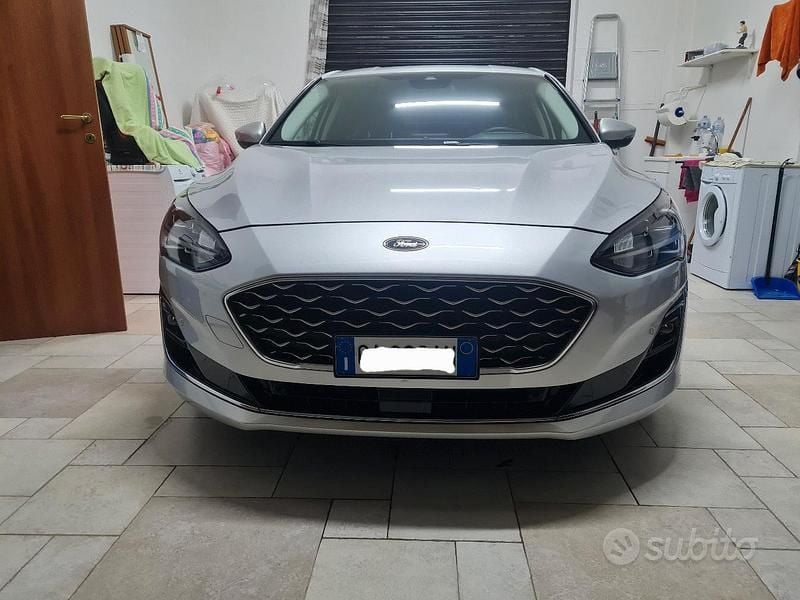 Usata Ford Focus Vignale 120 CV (88 kW) 2020 Grigio Berlina
