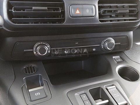 Usata Fiat Doblò 56 kW (77 CV) 2022 Bianco Monovolume