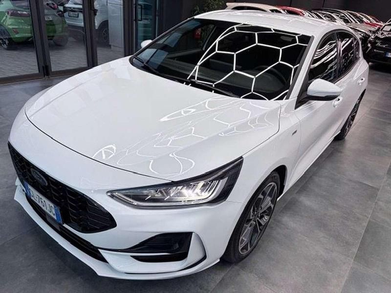 Other Usata 2023 Ford Focus ST-Line Tre volumi | 21.950 € (Buon prezzo) - Immagine 1/4