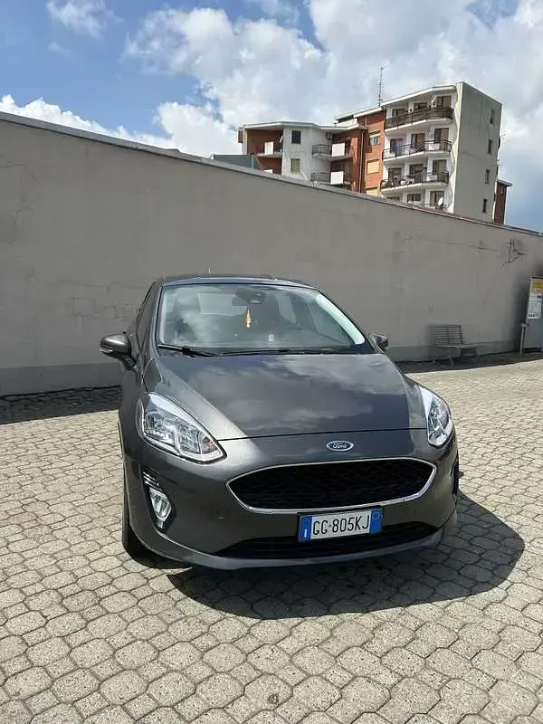 Begagnad Ford Fiesta Titanium 75 HK (55 kW) 2021 Halvkombi