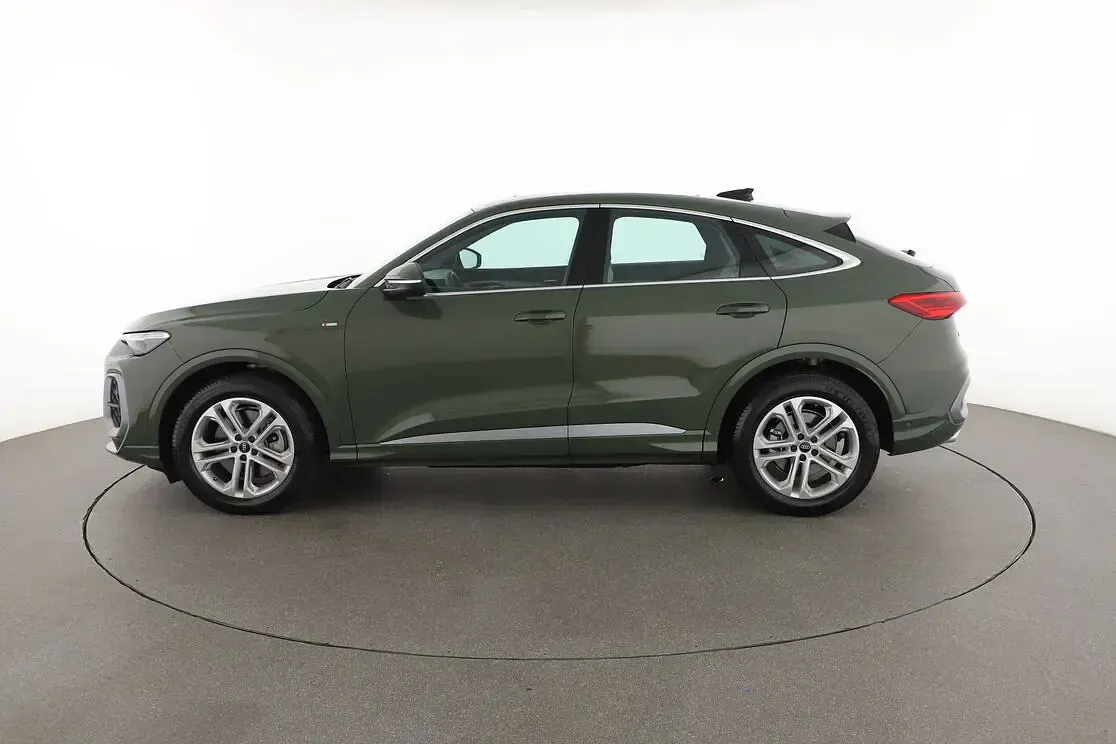 Usata Audi Q5 Sportback S-Line 204 CV (150 kW) 2026 Verde SUV