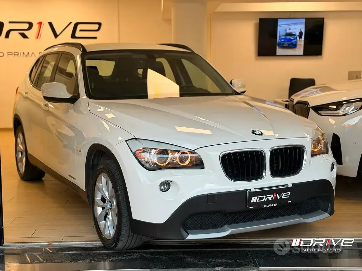 Usata BMW X1 143 CV (105 kW) 2011 Bianco SUV