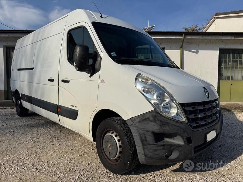 Usata Renault Master 145 CV (106 kW) 2012 Bianco Furgone