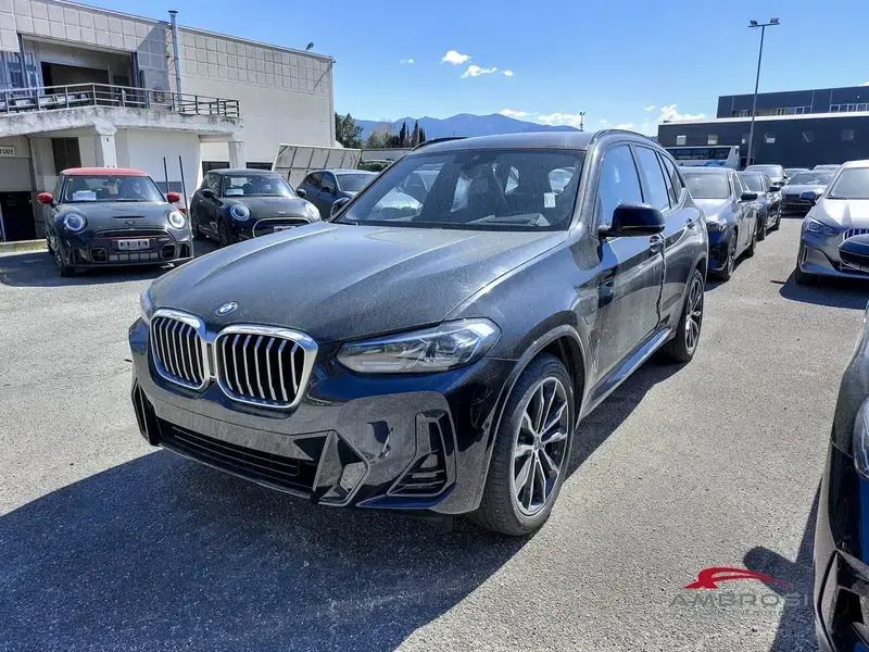Carbon black metallizzato Usata 2024 BMW X3 Comfort Edition SUV | 53.900 € (Buon prezzo) - Immagine 1/4