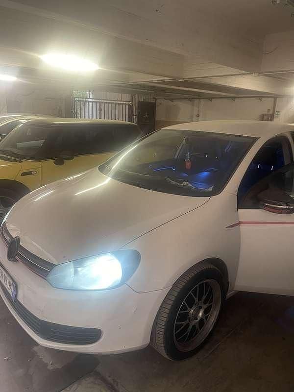 Usata VW Golf VII Trendline 90 CV (66 kW) 2012 Berlina