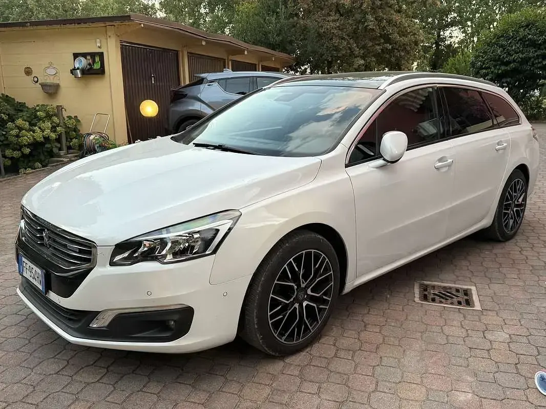 Usata Peugeot 508 SW Business-Line 150 CV (110 kW) 2016 Station wagon