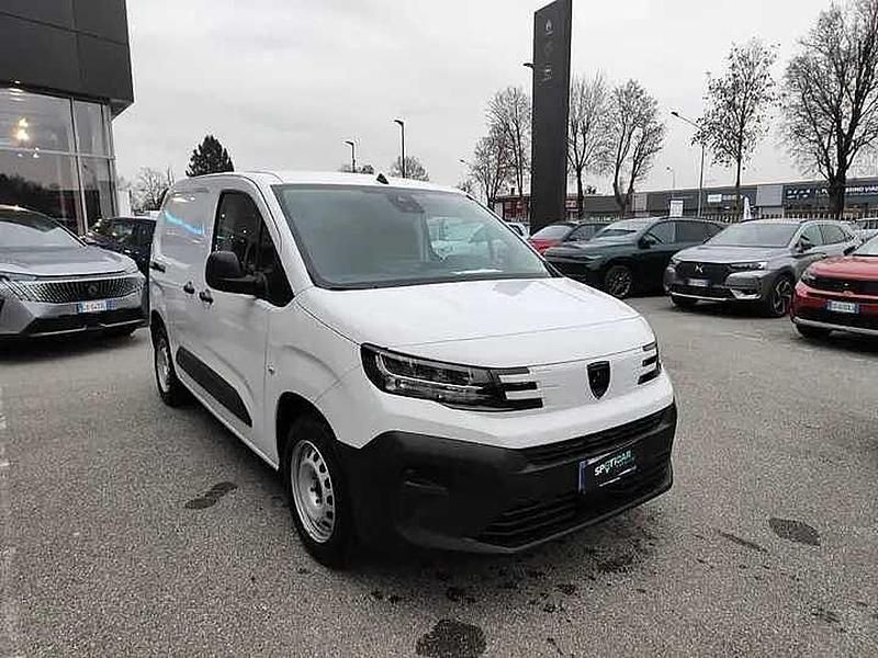Bianco Nuova 2025 Peugeot Partner Monovolume | 22.950 € (Molto cara) - Immagine 1/4