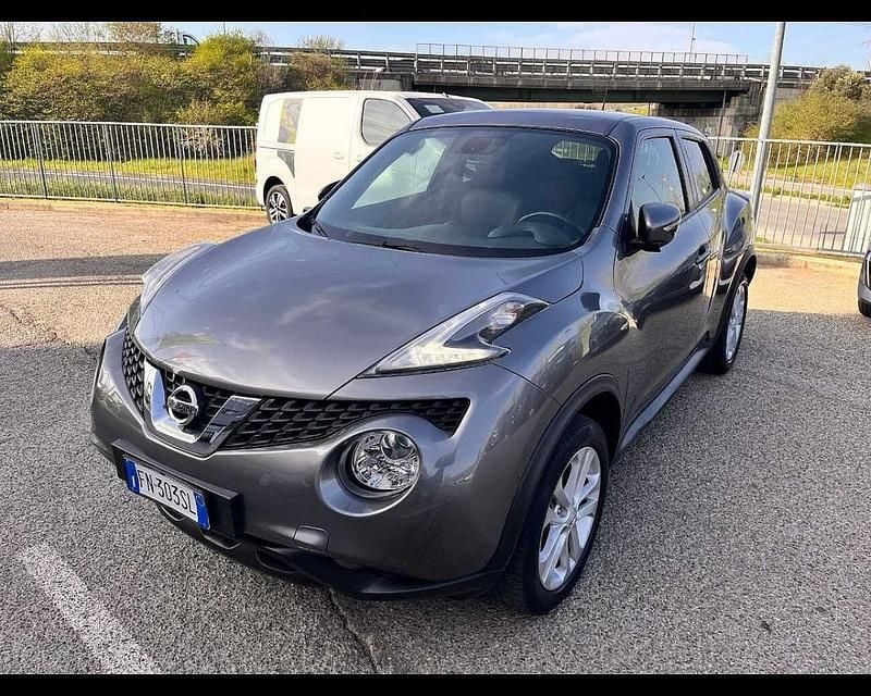 Usata Nissan Juke N-Connecta 116 CV (85 kW) 2018 Grigio SUV