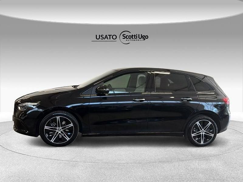 Usata Mercedes E250 Advanced Plus 218 CV (160 kW) 2023 Nero Monovolume