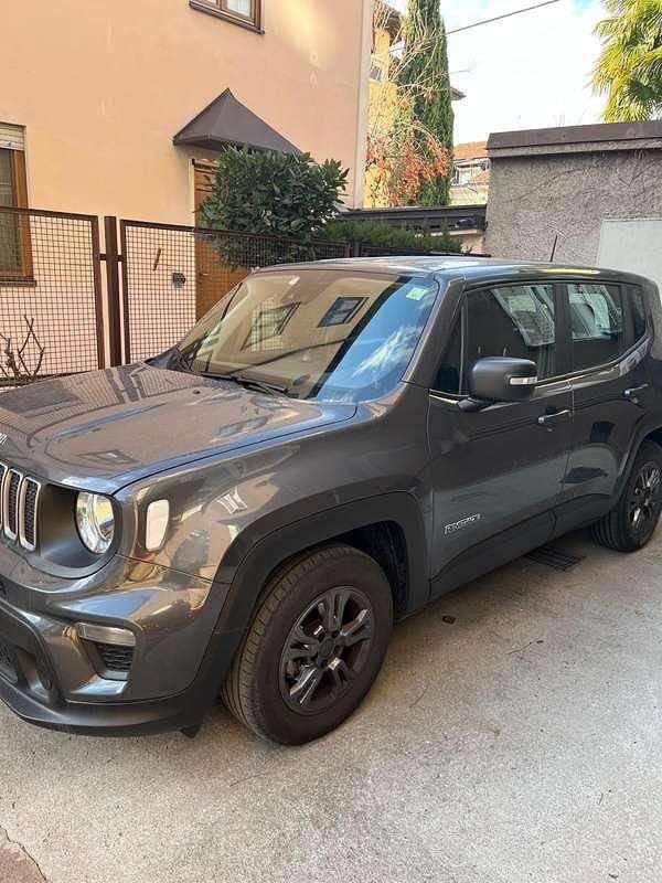 Usata Jeep Renegade Longitude 120 CV (88 kW) 2024 SUV
