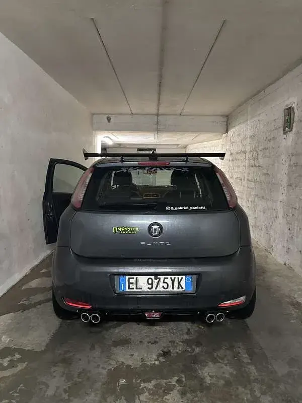 Usata Fiat Grande Punto S 69 CV (50 kW) 2012 Utilitaria