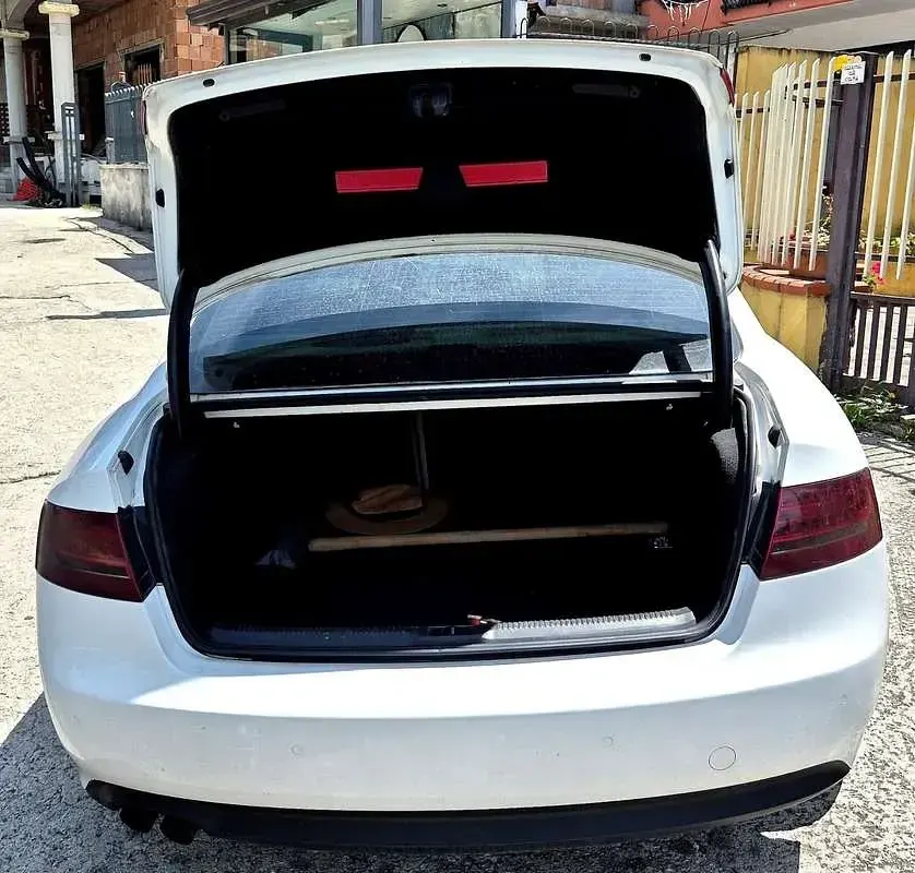 Usata Audi A5 177 CV (130 kW) 2010 Coupé