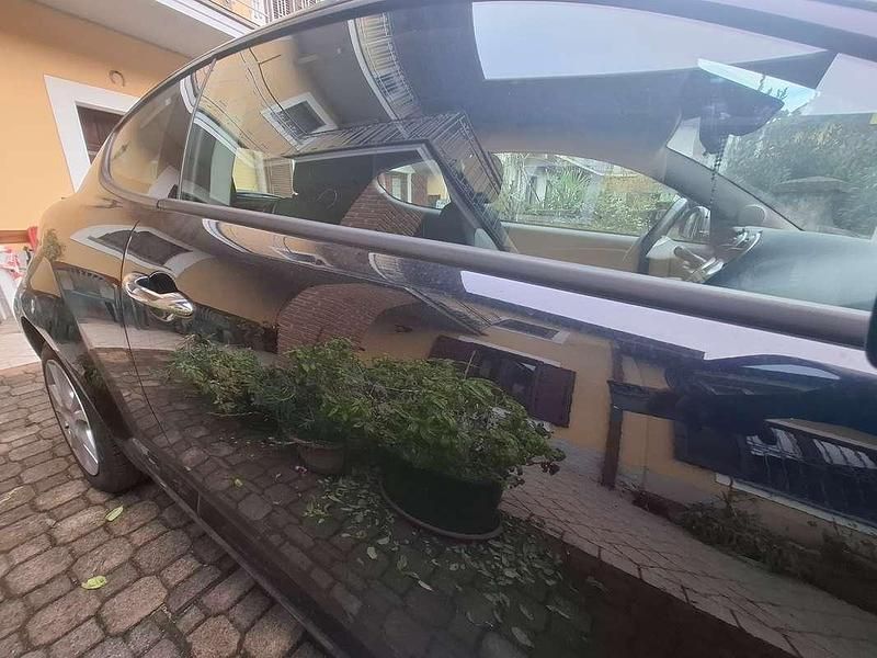 Usata Alfa Romeo MiTo Progression 79 CV (58 kW) 2011 Nero Utilitaria