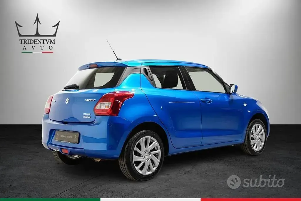 Usata Suzuki Swift 83 CV (61 kW) 2020 Blu Utilitaria