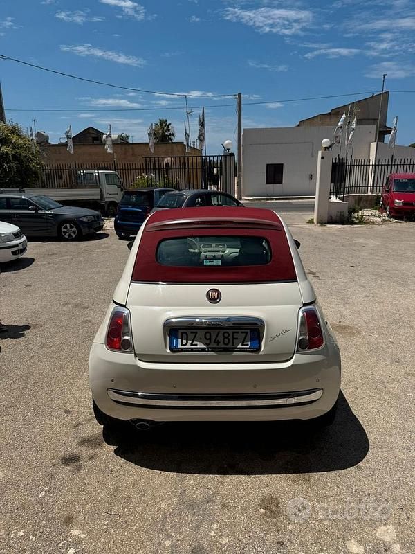 Usata Fiat 500C Rock 75 CV (55 kW) 2009 Bianco Cabrio