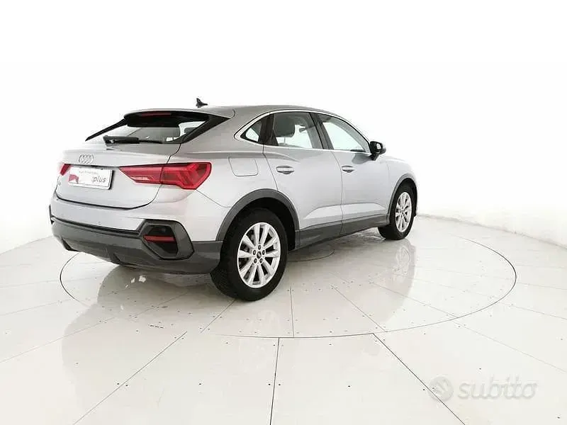 Usata Audi Q3 Sportback Business Plus 150 CV (110 kW) 2022 Grigio SUV