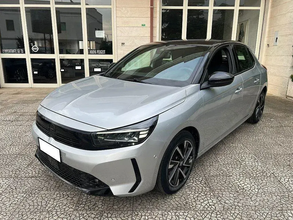Usata Opel Corsa 75 CV (55 kW) 2024 Grigio Utilitaria