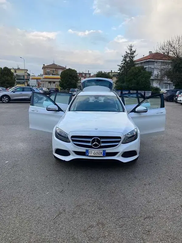 Usata Mercedes C180 Exclusive 116 CV (85 kW) 2016 Bianco Station wagon