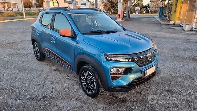 Usata Dacia Spring Comfort Plus 33 kW (45 CV) 2022 Blu Utilitaria