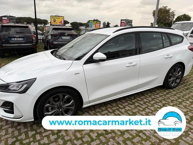 Usata Ford Focus ST-Line 125 CV (91 kW) 2025 Bianco Station wagon