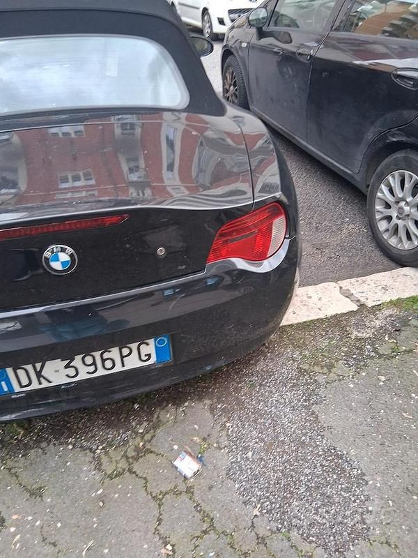 Usata BMW Z4 150 CV (110 kW) 2007 Nero Cabrio
