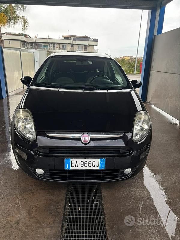 Usata Fiat Punto Evo 75 CV (55 kW) 2010 Nero Utilitaria