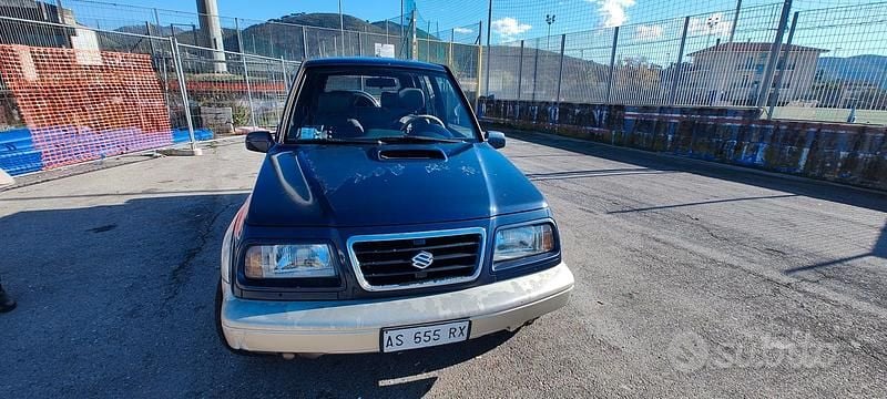 Usata Suzuki Vitara 87 CV (63 kW) 1997 Blu SUV