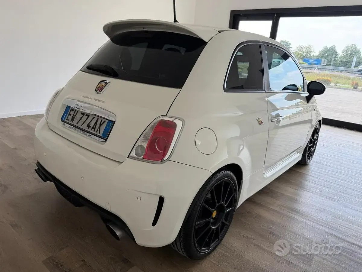 Usata Abarth 500 140 CV (102 kW) 2014 Bianco Berlina