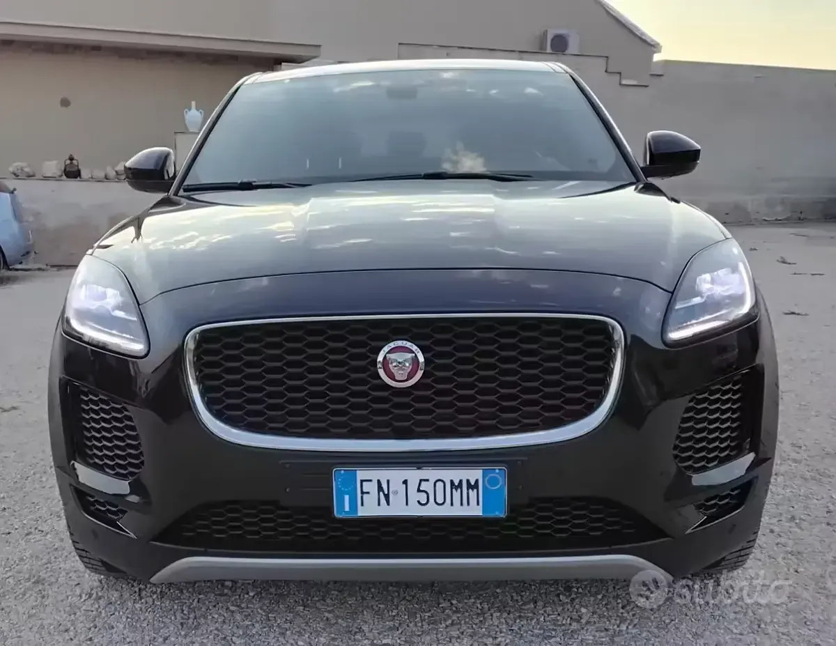 Usata Jaguar E-Pace First Edition 179 CV (131 kW) 2018 Nero SUV