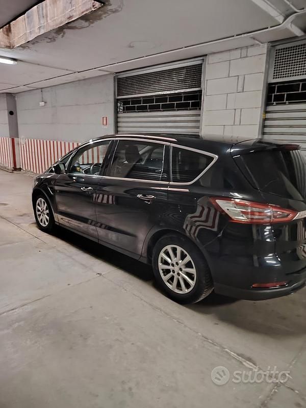 Usata Ford S-MAX S 203 CV (149 kW) 2017 Monovolume
