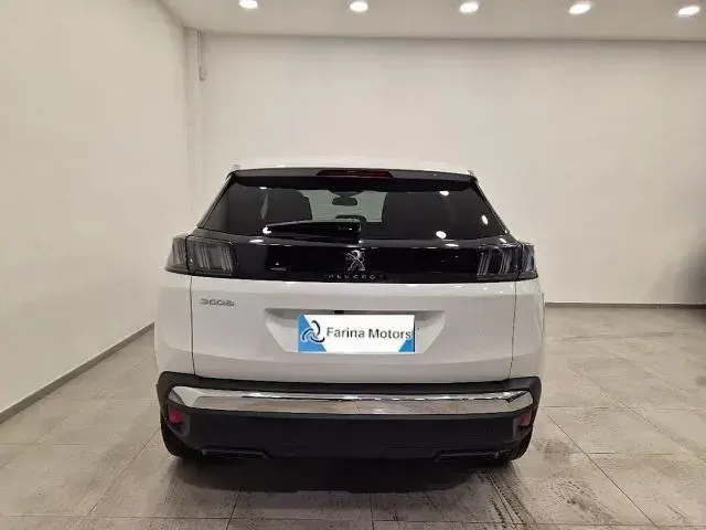 Usata Peugeot 3008 131 CV (96 kW) 2024 Bianco SUV