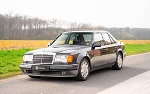 Occasion Mercedes E500 326 ch (239 kW) 1992 Noir Berline