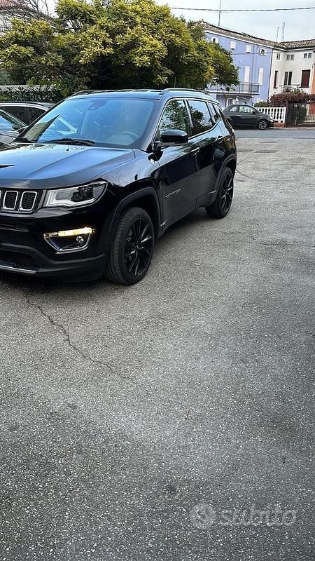 Usata Jeep Compass 170 CV (125 kW) 2017 Nero SUV